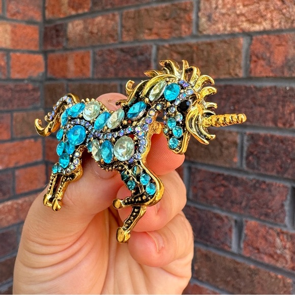Betsey Johnson Gold Blue Unicorn Brooch - Picture 5 of 7